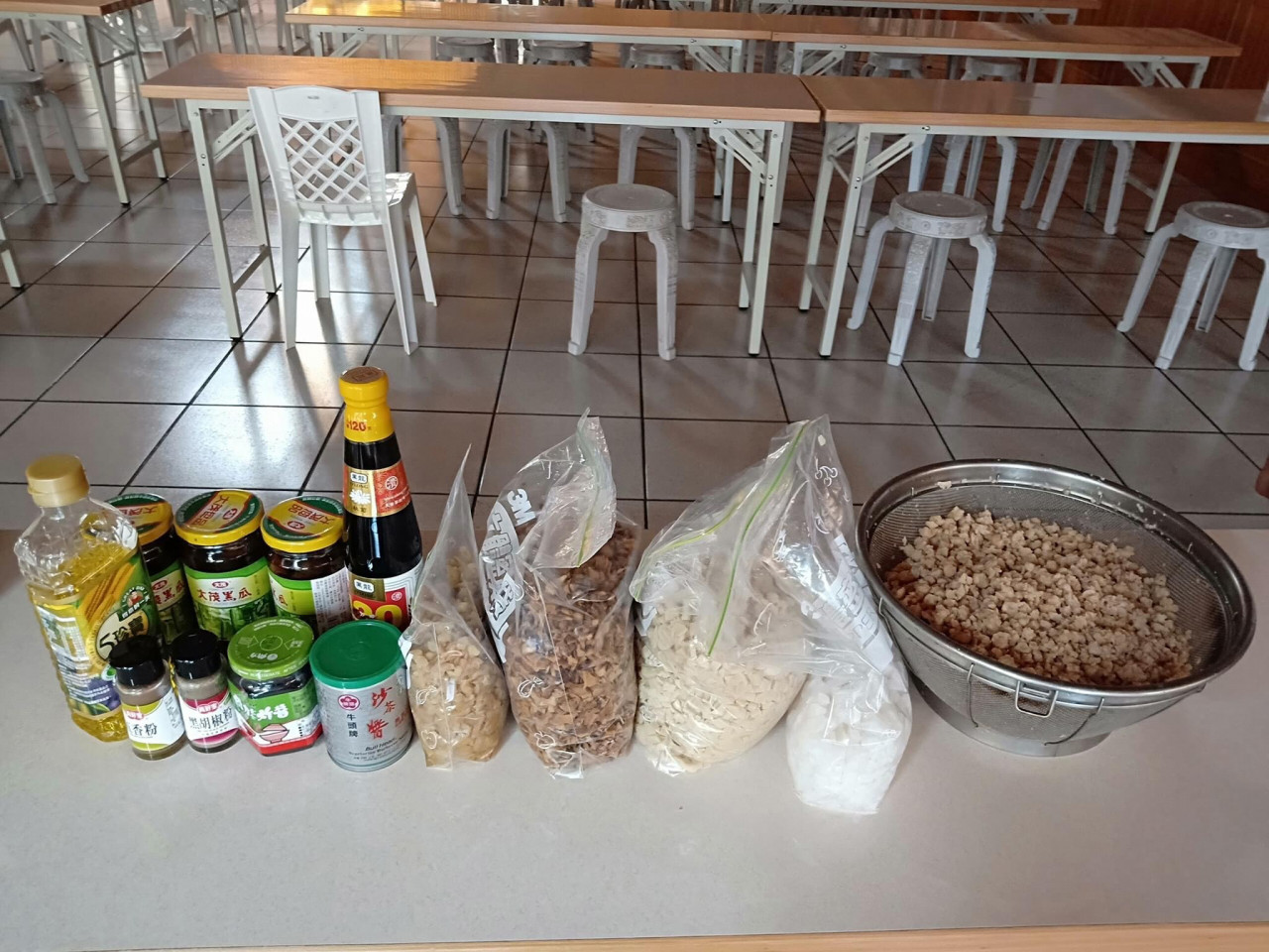 6EB52769-8F7C-432D-B501-3729A209CFC0