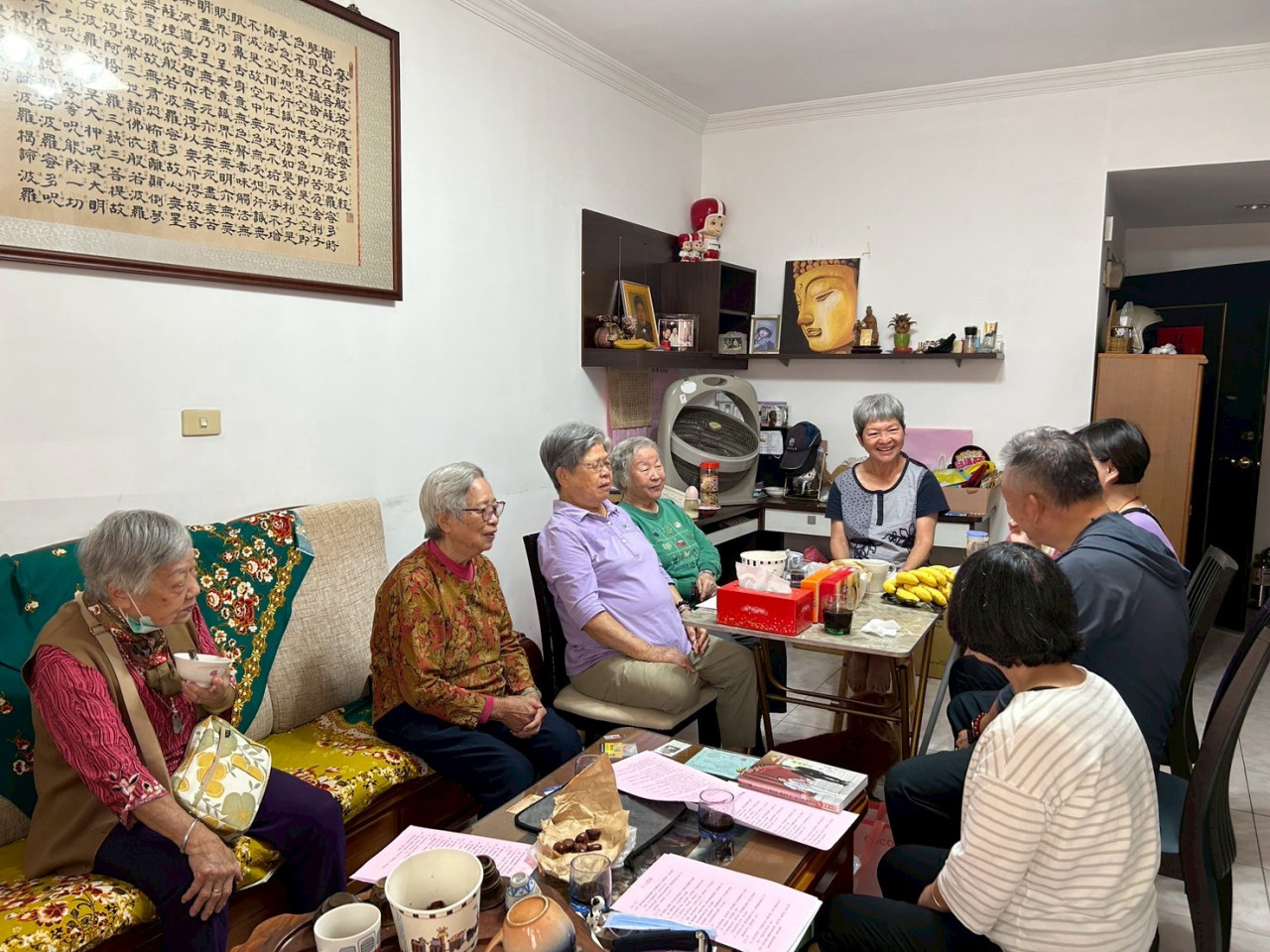 LINE_ALBUM_20251125鳳儀讀書會_251204_15