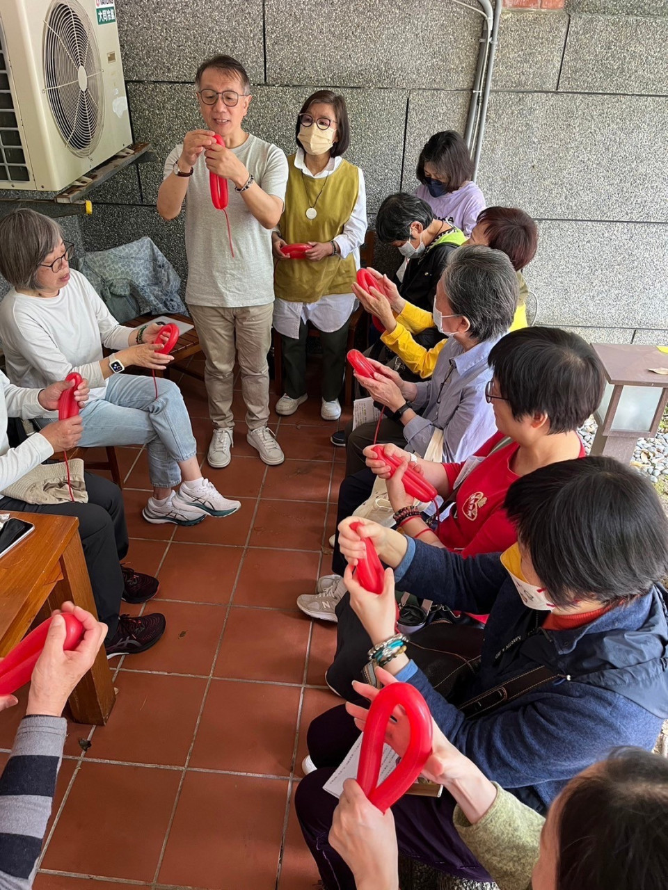 19BEBC30-DB19-43F2-A412-A062631573D4