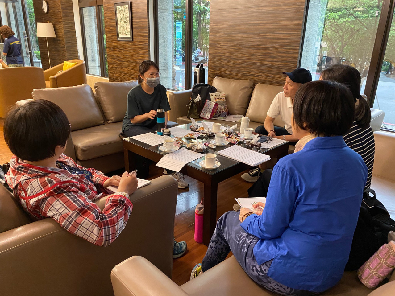 EED43F46-2959-4EC6-9618-9C0E17532B7D