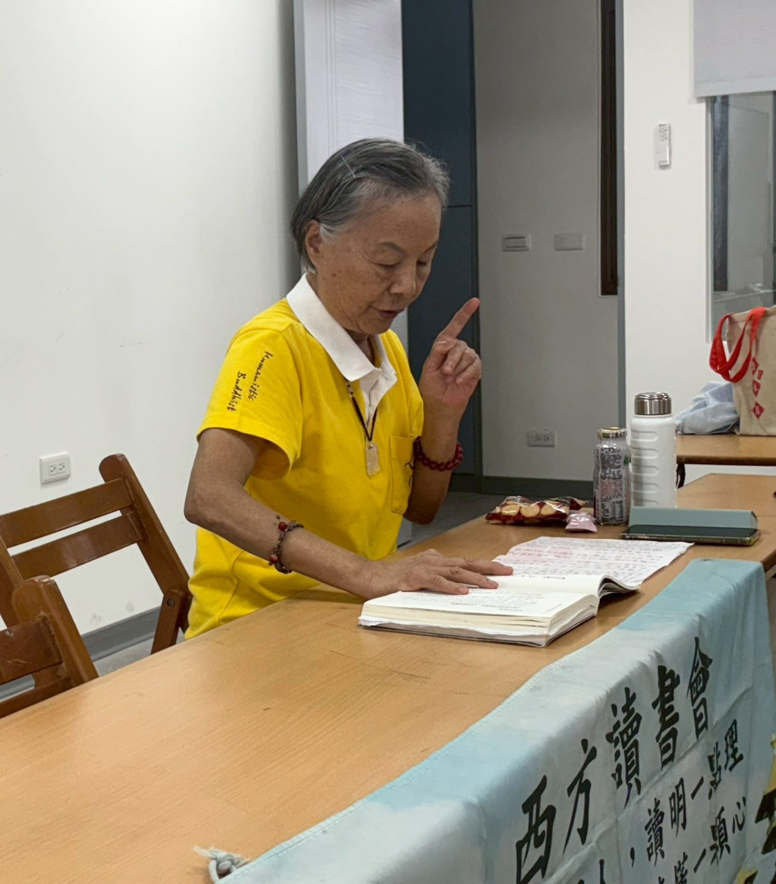 LINE_ALBUM_20251023雲水自在讀書會_251027_2