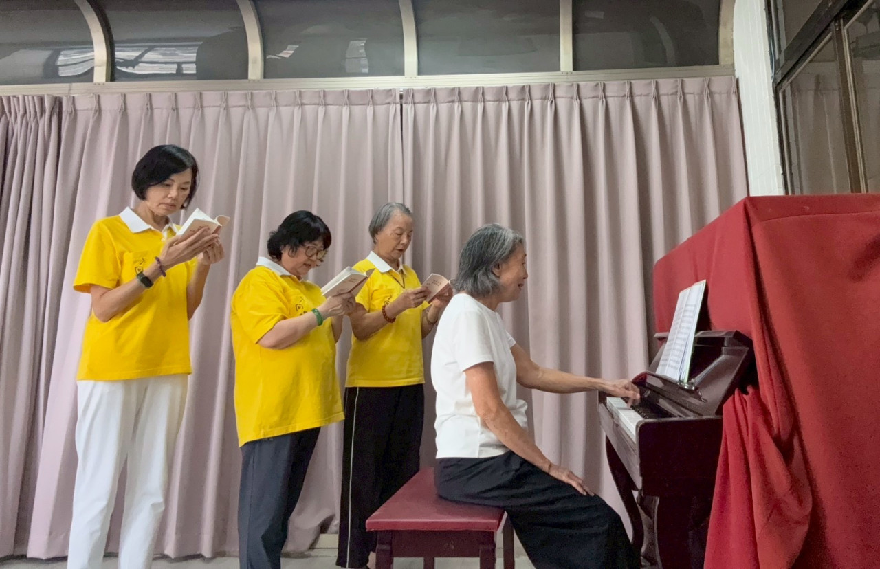 LINE_ALBUM_20251023雲水自在讀書會_251027_3