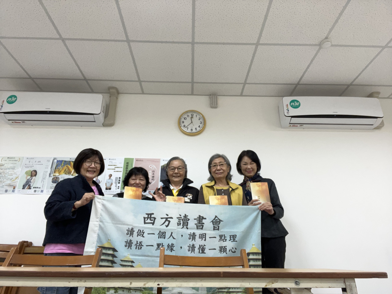 15A9C37F-A7B6-40BA-AF8D-51846659E1F6_1_102_o